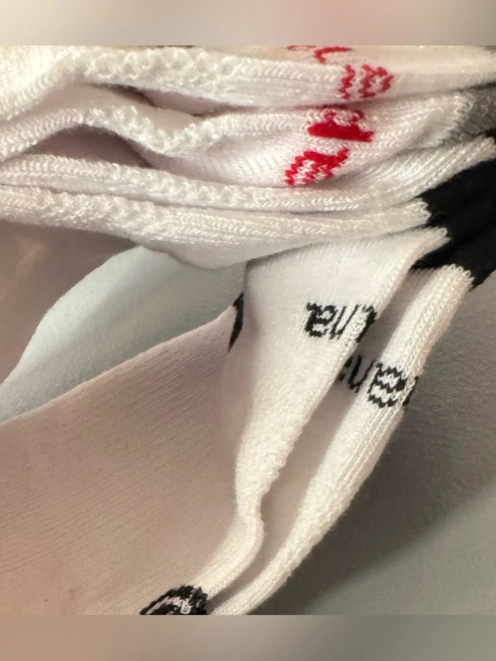 Apana White Athletic Crew Socks with Gray and Red Accents - 3 Pack cushioned